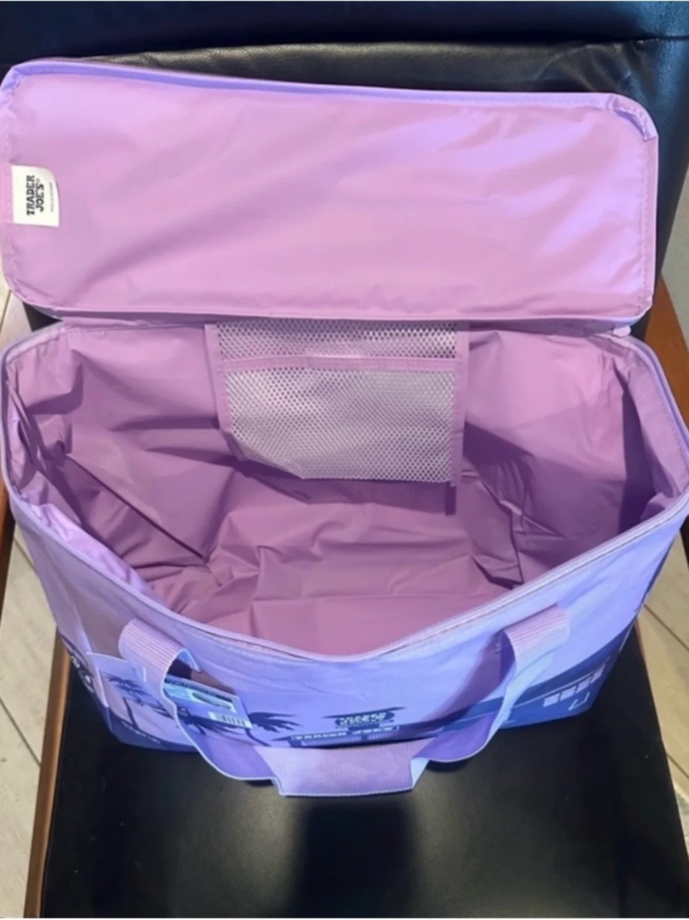 NWT Trader Joe's Large Purple Reusable Insulated Bag Tote New Spring 2026